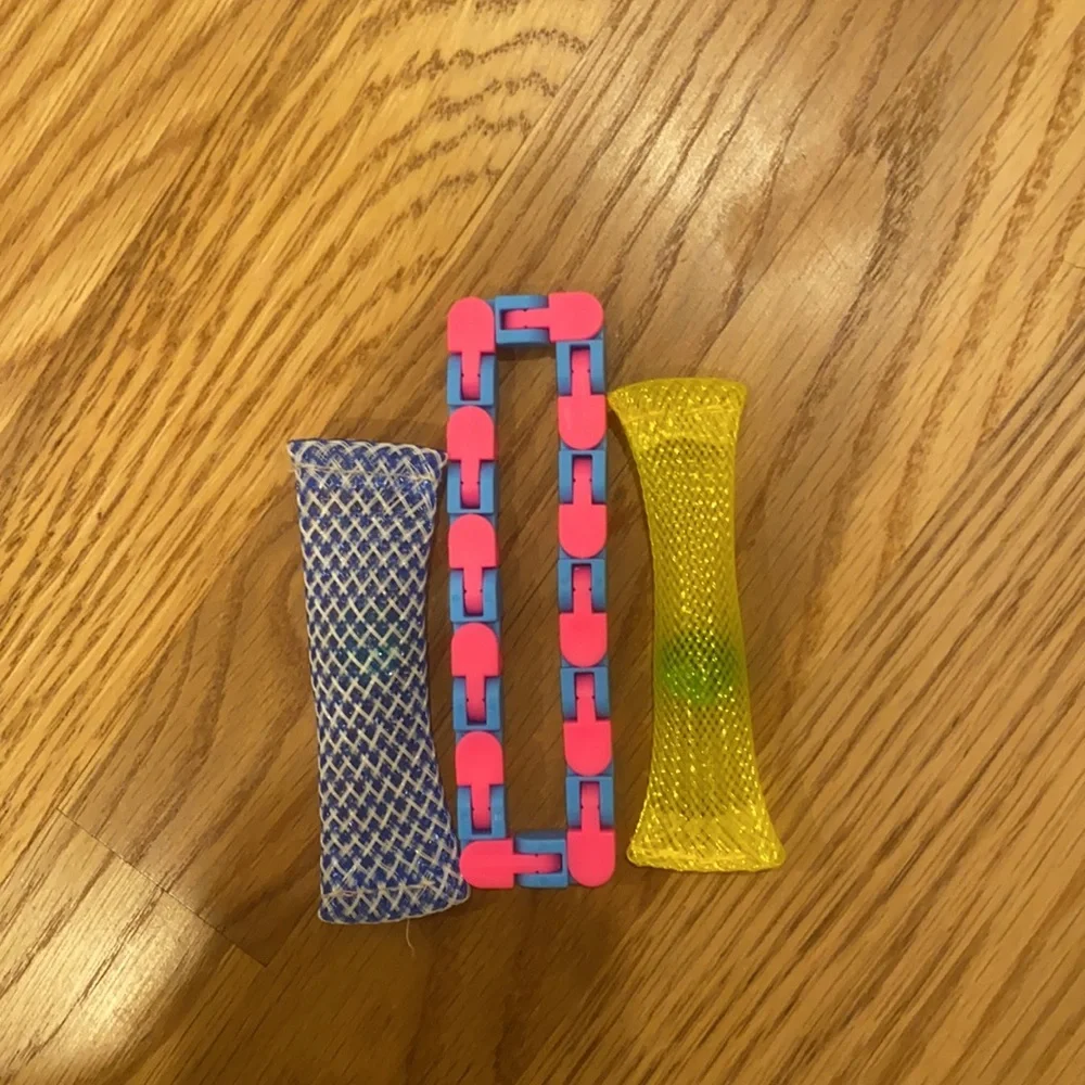 Kids Fidget Toys Bundle - Picture 2 of 4